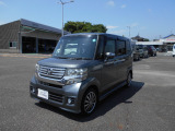 新車ディーラーの中古車コーナーです。保証・整備料金は車両価格に含まれております。諸費用まで入った支払総額は魅力的な価格になっていると思います。
