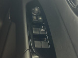 【パワーウインドウ】運転席のスイッチで、各席の窓ガラスの開閉ができます!あると便利ですよね!