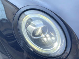 ●LEDヘッドライト:夜間走行時も良好な視界を確保し安心して運転できる高輝度LEDヘッドライトを装備!点灯速度が早く、消費電力も抑えられています。