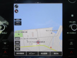 長距離ドライブも安心のナビ付です。