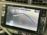 【バックカメラ】駐車時に後方がリアルタイム映像で確認できます。大型商業施設や立体駐車場での駐車時や、夜間のバック時に大活躍!運転スキルに関わらず、今や必須となった装備のひとつです!