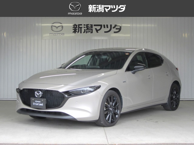 マツダ MAZDA3ファストバック 