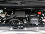 【エンジンルーム】Hondaならではの走り、i-VTECエンジン!街中や坂道での加速や高速道路での力強さが特徴です♪