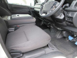 【レンタアップ車】レンタカー車両は、徹底した点検・整備・清掃が義務づけられております。そのため通常使用されていたお車よりも高品質な状態を保たれていると言えます。