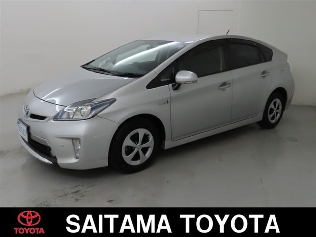 トヨタ プリウスPHV 