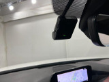 事故やトラブル時の&ldquo;証拠&rdquo;が残る、ドラレコ付きです