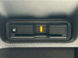 有料道路のレーン通過に便利なETC2.0車載器を装着しています。ご利用にはセットアップが必要となります。