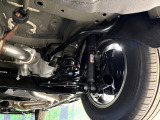 お車を安心してお乗りいただく為には、足回りの定期点検が欠かせません。サービスサポート(有償保証)では無料点検もご提供しており、安心のカーライフをお過ごしいただけるサポート体制が整っています。