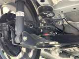お車を安心してお乗りいただく為には、足回りの定期点検が欠かせません。サービスサポート(有償保証)では無料点検もご提供しており、安心のカーライフをお過ごしいただけるサポート体制が整っています。