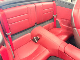 お車でお越しの方は、新御堂筋に面しておりアクセスが便利です。新名神「箕面とどろみIC」や名神「吹田IC」など、各方面の主要道路からスムーズにご来店いただける、お車でもアクセスしやすい好立地です。