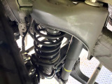 お車を安心してお乗りいただく為には、足回りの定期点検が欠かせません。サービスサポート(有償保証)では無料点検もご提供しており、安心のカーライフをお過ごしいただけるサポート体制が整っています。