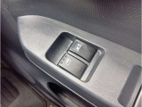 納車前整備は提携工場にて行い、納車時整備記録簿を発行いたします。基本交換消耗品については整備欄をご参照ください。