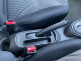 レバーを引く力加減で制動力をコントロールできるため、万が一のフットブレーキ故障時(ペーパーロック現象など)の非常用ブレーキとして役立ちます!