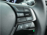 ◆アダプティブクルーズコントロール◆予め設定した車速内でクルマが自動的に加減速。前走車との適切な車間距離を維持しながら追従走行します。【LKAS】車線維持支援システムでステアリング操作を支援。