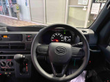 更新は随時行っておりますが、現車のみの在庫となりますので、お出かけ前に必ず在庫・商談状況の確認、来店のご予約のご連絡お願いいたします。