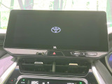 【純正12.3型ナビ機能付きディスプレイオーディオ】ナビ機能搭載の他、お持ちのスマートフォンと連携して、ナビやbluetoothでの音楽再生が可能です♪デザインはもちろん操作性も良好!