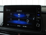 ナビゲーションは純正10インチメモリーナビ(VXU-217DYi)を装着しております。AM、FM、CD、DVD再生、Bluetooth、音楽録音再生、フルセグTVがご使用いただけます。
