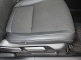 運転席の状態が出る場所ですが、ご覧の通りにキレイな状態ですよ。