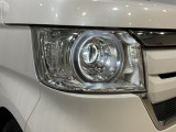LEDヘッドライトで夜道も安心!