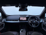 BMW専門のメカニックが、100項目にも上るポイントを徹底的にチェック。交換基準に達した部品があれば、弊社負担にて交換後、お客様へご納車致します。
