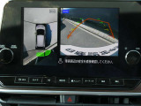 上から丸見えアラウンドビューモニターで、苦手な駐車もラクラク♪車の周囲に子供や障害物などがないかをひと目で確認できて安心ですよ♪