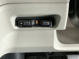 ビルトインタイプの【ETC】で見た目もスッキリ。高速道路の利用にとても便利です。