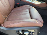 車両の詳細、ご質問につきましては、弊社営業スタッフまでお気軽にご連絡下さいませ。遠方のお客様には実車の詳細画像送信も承ります。お客様からのお問合せをお待ち致しております。