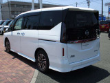 県外のお客様もご安心ください 手続きは書類を郵送いたしますので来店しなくても大丈夫 納車もご自宅までお届けいたします 来店納車も可能です、諸費用が安くなるのでご相談ください