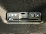 ETC付きで高速道路をノンストップ・キャッシュレスで利用出来ます!スマートインターの出入りも利用可能でとても便利です!