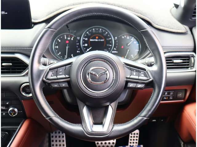 マツダ CX-8 2.2 XD エクスクルーシブ モード 4WD 茶革エアシート後席