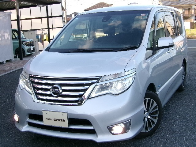 セレナ 2.0 ハイウェイスター Vセレクション+Safety S-HYBRID 