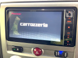 【ナビゲーション】目的地までしっかり案内してくれる使いやすいナビ。Bluetooth接続すればお持ちのスマホやMP3プレイヤーの音楽を再生可能!毎日の運転がさらに楽しくなります!!
