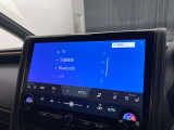 ブルートゥースに接続することにより、スマホに入ったお気に入りの音楽を車内で楽しむことができます♪あると本当に便利な機能になっています!