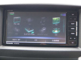 パナソニック製ナビ  CD・DVD Bluetooth再生機能付なので、好きな音楽を聴きながら楽しいドライブガ可能です♪またフルセグTVチュ-ナ-内蔵ですので高画質にてTVの視聴も可能です!