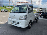 陸運局で認められた自社認証整備工場完備です。納車前整備もばっちりです。