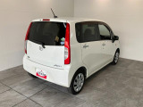 お客様にぴったりなおクルマをお選びいただけますように様々な展示車をご用意致しております!ダイハツの軽自動車だけではなく、他メーカー車やコンパクトカー・ミニバンなども数多く取り揃えております!