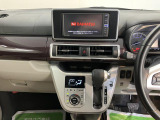 快適にお乗りいただくために、外装を美しく仕上げるだけではなく、内装も細部にいたるまで徹底した清掃・洗浄を実施しております。