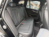 車両の詳細、ご質問につきましては、弊社営業スタッフまでお気軽にご連絡下さいませ。遠方のお客様には実車の詳細画像送信も承ります。お客様からのお問合せをお待ち致しております。