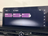 日産メーカーナビ、フルセグTV、AppleCarPlay・Bluetooth機能が付いておりますので快適にドライブを楽しむ事が出来ます。
