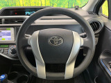 インテリアに合わせたデザインのステアリングは、運転される方のことも考え、運転しやすい形状、大きさです。是非一度、実際に触ってお確かめください。