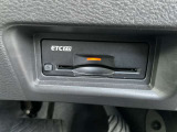 【ETC】装備!高速等、有料道路の料金所はもちろん話題のスマートICもスムーズに通過でき♪カードがあればご納車日当日からお使い頂けますよ♪