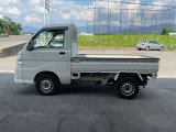 買取に力を入れております!廃車でも一度お声がけください!