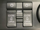 【両側パワースライドドア】スマートキーや運転席のスイッチで後席両側スライドドアの開閉が可能♪電動だから力を入れてドアを開ける必要が無く、小さなお子様でも簡単に開け閉めでき快適です♪