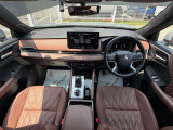 アウトランダー PHEV 2.4 P エグゼクティブ パッケージ 4WD 