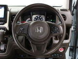 【運転席まわり】Honda独自の設計思想に基づき、自然に手を伸ばした先に操作したいものがあるようレイアウトを追求 !