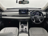 アウトランダー PHEV 2.4 P 4WD 本革シート