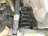 お車を安心してお乗りいただく為には、足回りの定期点検が欠かせません。サービスサポート(有償保証)では無料点検もご提供しており、安心のカーライフをお過ごしいただけるサポート体制が整っています。