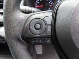 ハンドル左側にオーディオスイッチを装備しています。Bluetooth機能もございますので、ご自身のスマホとペアリングしてご使用ください。