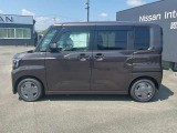 弊社の新車店舗でサンプルカーとして使用していた車です。