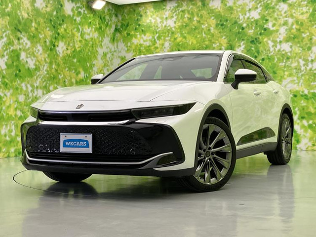 クラウンクロスオーバー 2.5 G アドバンスト レザー パッケージ E-Four 4WD